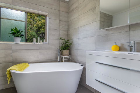 Sunrise On The Bay - Tourism Hervey Bay 6