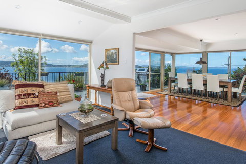 Sunrise On The Bay - Tourism Hervey Bay 7