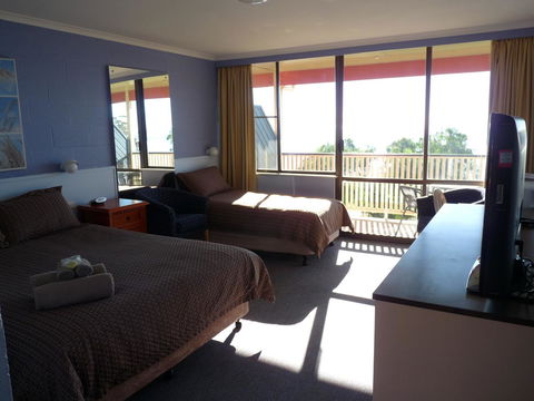 Swansea Motor Inn Tasmania - Hervey Bay Accommodation 25