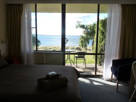 Swansea Motor Inn Tasmania - Hervey Bay Accommodation 23
