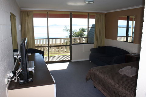 Swansea Motor Inn Tasmania - Hervey Bay Accommodation 22