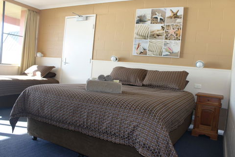 Swansea Motor Inn Tasmania - Hervey Bay Accommodation 40