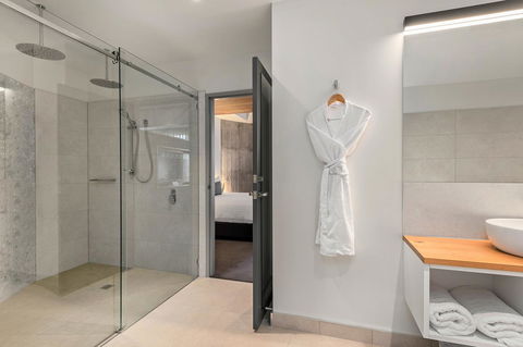 Peppers Silo - Hervey Bay Accommodation 7
