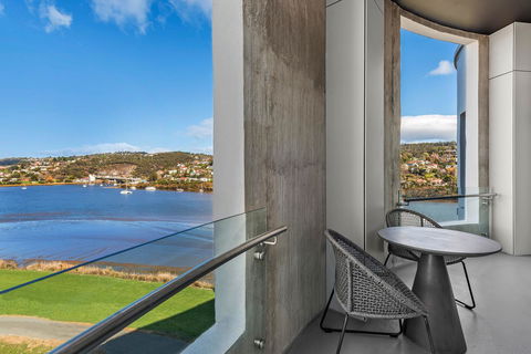 Peppers Silo - Hervey Bay Accommodation 5