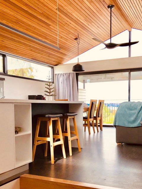 Omaroo House - Panoramic Water Views - Tourism Hervey Bay 15
