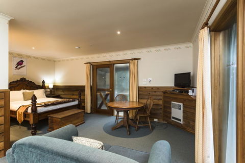 Cradle Forest Inn - Tourism Hervey Bay 16