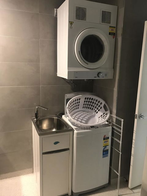 Risdon Brook Hotel - Hervey Bay Accommodation 8