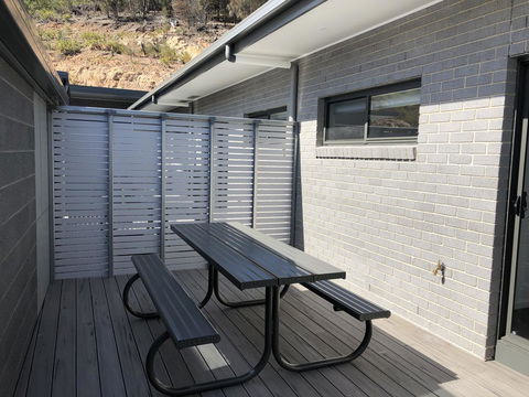 Risdon Brook Hotel - Hervey Bay Accommodation 9