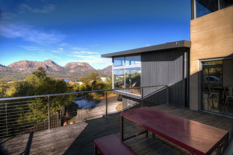 The Loft - Hervey Bay Accommodation 8