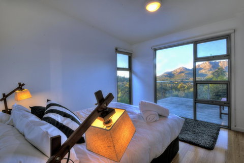 The Loft - Hervey Bay Accommodation 10