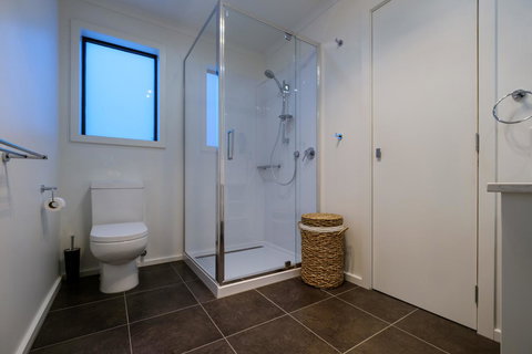 Arthouse Freycinet - Hervey Bay Accommodation 17