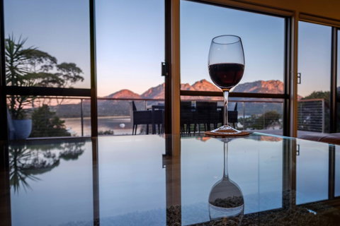 Arthouse Freycinet - Hervey Bay Accommodation 6