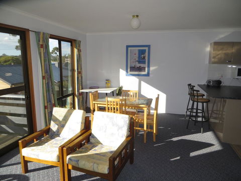 Orford Prosser Holiday Units - Hervey Bay Accommodation 5