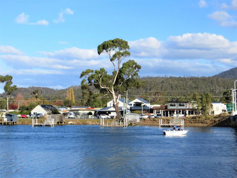 Orford Prosser Holiday Units - Hervey Bay Accommodation 9
