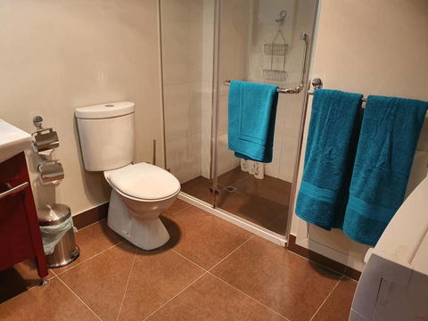 Battery Point Apartment With Car Park - Hervey Bay Accommodation 16