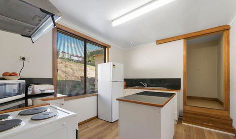 Return To Sender Lodge - Hervey Bay Accommodation 7