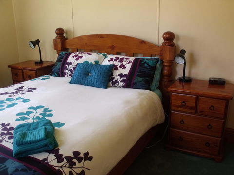 Blue Wren Riverside Cottage - Hervey Bay Accommodation 22