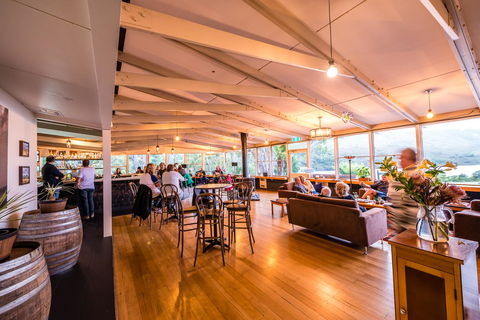 Pedder Wilderness Lodge - Hervey Bay Accommodation 3