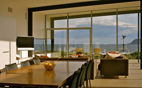 Cloudy Bay Beach House - Tourism Hervey Bay 1