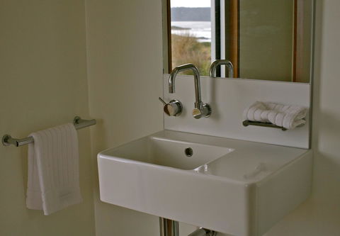 Cloudy Bay Beach House - Tourism Hervey Bay 20