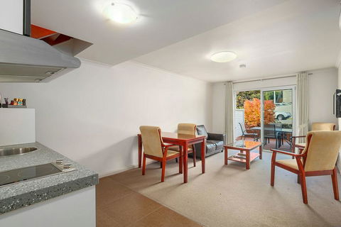 Apartment 104 - Hervey Bay Accommodation 15