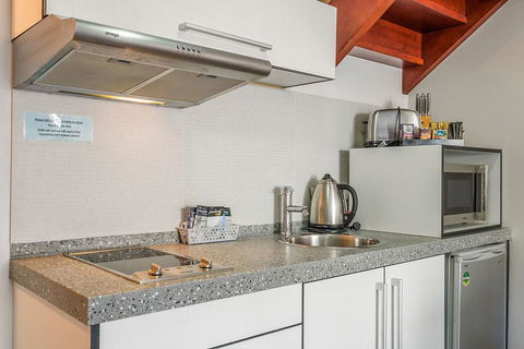 Apartment 104 - Hervey Bay Accommodation 3