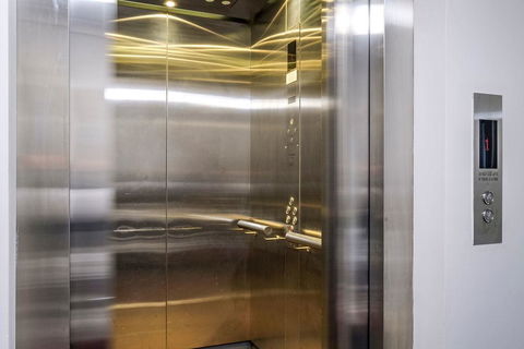 Apartment 104 - Hervey Bay Accommodation 9