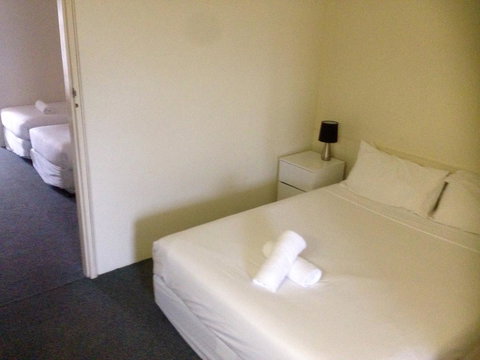 Abel Tasman Airport Motor Inn - Tourism Hervey Bay 3