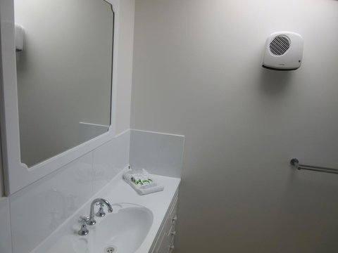 Abel Tasman Airport Motor Inn - Tourism Hervey Bay 18