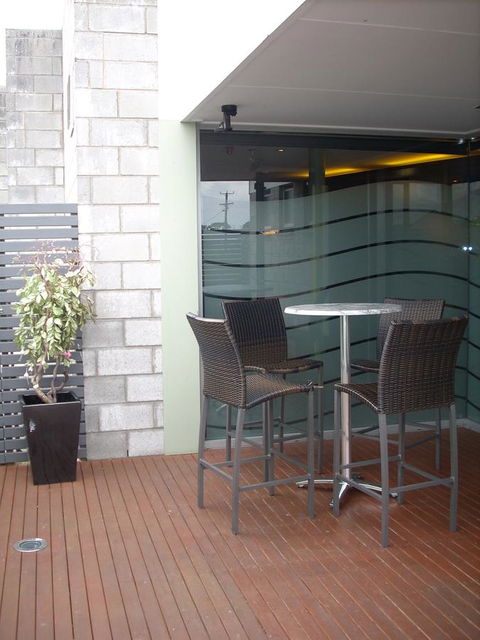 Bridge Hotel - Hervey Bay Accommodation 18
