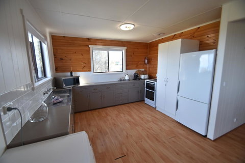 Waders - Hervey Bay Accommodation 2
