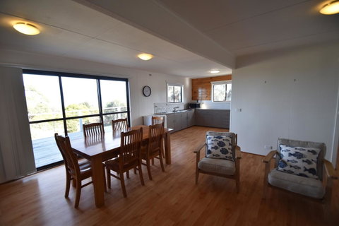 Waders - Hervey Bay Accommodation 6