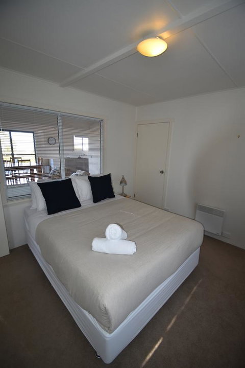 Waders - Hervey Bay Accommodation 11