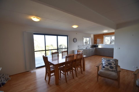 Waders - Hervey Bay Accommodation 13