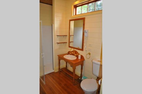 The Mill House Cottage - Tourism Hervey Bay 6