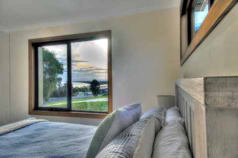 Blue Waves - Hervey Bay Accommodation 12