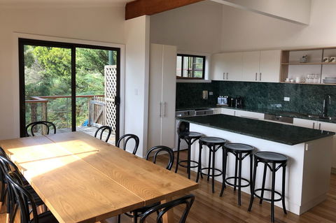 HIDDEN HAVEN Binalong Bay - Hervey Bay Accommodation 5