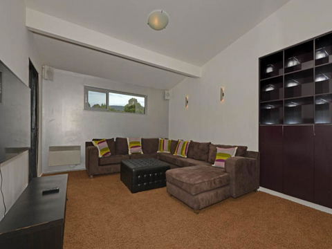 Cloudy Bay Lagoon Estate - Hervey Bay Accommodation 10