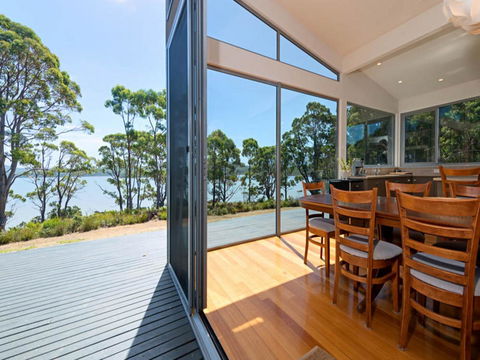 Cloudy Bay Lagoon Estate - Hervey Bay Accommodation 9