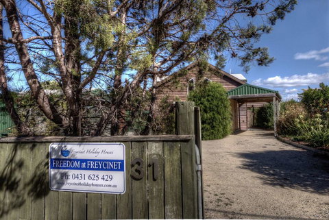 Freedom At Freycinet - Hervey Bay Accommodation 8