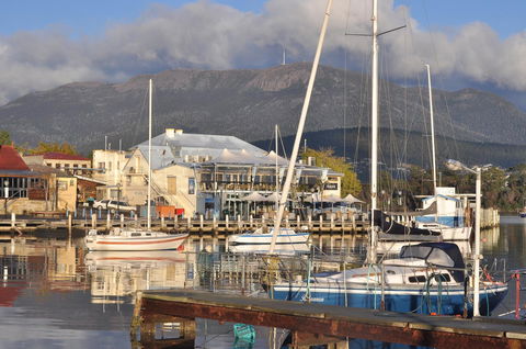 Bellerive Marina View Apartments No 28 - Tourism Hervey Bay 26