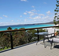 Driftwood Bay of Fires - Tourism Hervey Bay