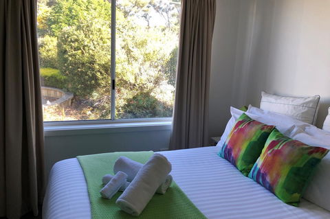 BAY OF FIRES SEACHANGE Ocean Frontage - Hervey Bay Accommodation 5