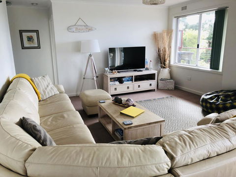 BAY OF FIRES SEACHANGE Ocean Frontage - Hervey Bay Accommodation 14