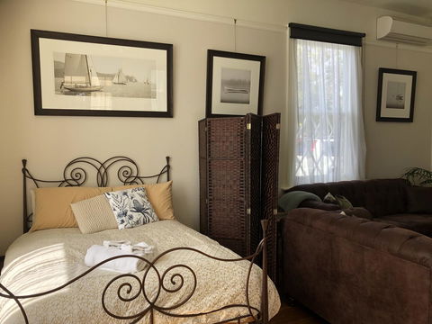 The Port Masters Lodgings - Tourism Hervey Bay 5