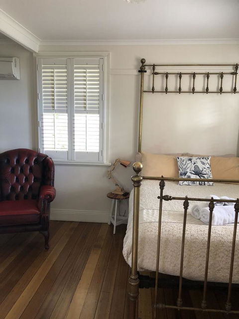 The Port Masters Lodgings - Tourism Hervey Bay 11