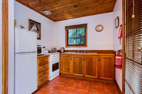 Wagners Cottages - Hervey Bay Accommodation 40