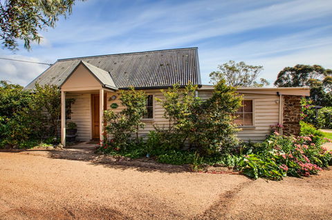 Wagners Cottages - Hervey Bay Accommodation 39