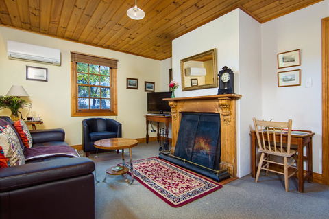 Wagners Cottages - Hervey Bay Accommodation 22