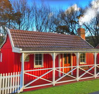 Platypus Playground Riverside Cottage - Hervey Bay Accommodation